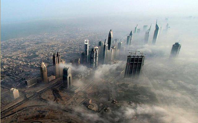 UAE 버즈두바이에서 본 두바이 시내. 한국일보 자료사진