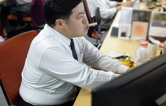 한국인은 하루 평균 8.6시간을 앉아서 보낸다ㅣ출처: 게티이미지뱅크