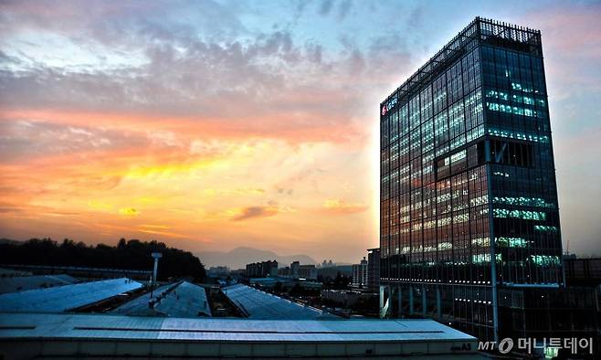 글로벌 주방가전 시장 공략의 전진기지로 쓰이는 LG전자 창원R&D센터의 모습./사진=머니투데이 DB