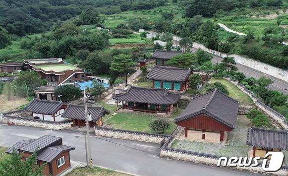 전남 광양시 태인동에 윛;한 '김시식지 ' 전경(광양시 제공)2023.2.2/