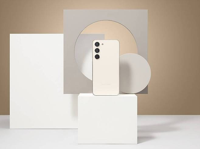 삼성전자 갤럭시S23. 출처 = 삼성전자