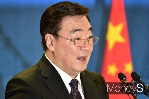 싱하이밍 주한중국대사가 "한국이 공정하게 법을 집행해 (한국 내 비밀경찰서로 지목된 중식당 대표) 왕하이쥔 회장의 결백을 되돌려주길 바란다"며 왕씨의 결백을 주장했다. 사진은 싱 대사. /사진=임한별 기자