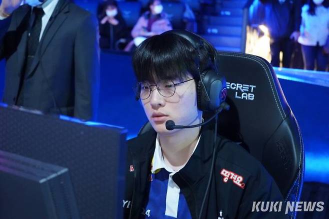 DRX의 탑 라이너 '라스칼' 김광희가 경기를 준비하고 있다.&nbsp; &nbsp;쿠키뉴스 DB