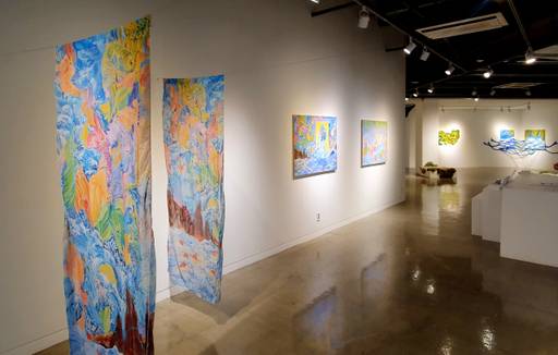 안양 온유갤러리 ‘242: 하루사이’ 전시 전경. 송상호기자