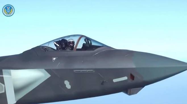 중국 인민해방군 동부전구 비행훈련 장면 [타이완뉴스 발행 사진 캡처, 재판매 및 DB 금지]