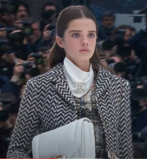 2019 가을겨울 사넬쇼(사진=샤넬 유튜브 캡처)