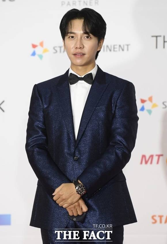 이승기는 전 소속사 후크엔터테인먼트와 정산 관련 법적 분쟁을 벌이고 있다. /이새롬 기자