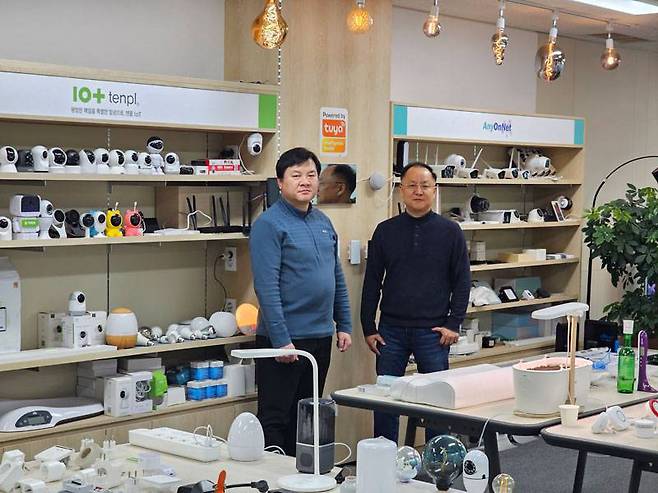 줌 3배 (촬영 협조=애니온넷)