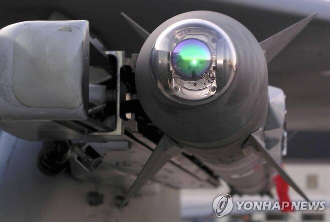 AIM-9x 공대공 열추적 미사일 [AP=연합뉴스 자료사진. 재판매 및 DB 금지]