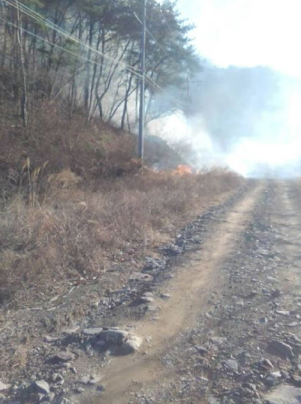 [진주=뉴시스] 진주시 진성면 상촌리 산불. *재판매 및 DB 금지