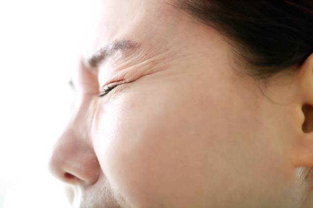 눈에 아무것도 들어가지 않았는데 이물감이 느껴진다면 안구건조증이 있는 상태일 수 있다./사진=클립아트코리아