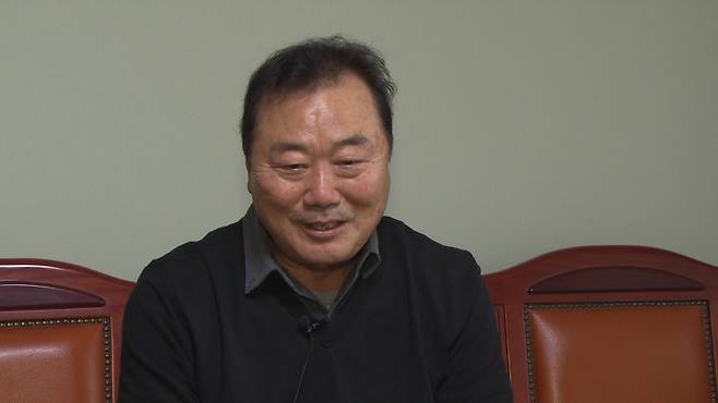 유승안은 현재 한국 리틀야구연맹 회장직을 수행 중이다.