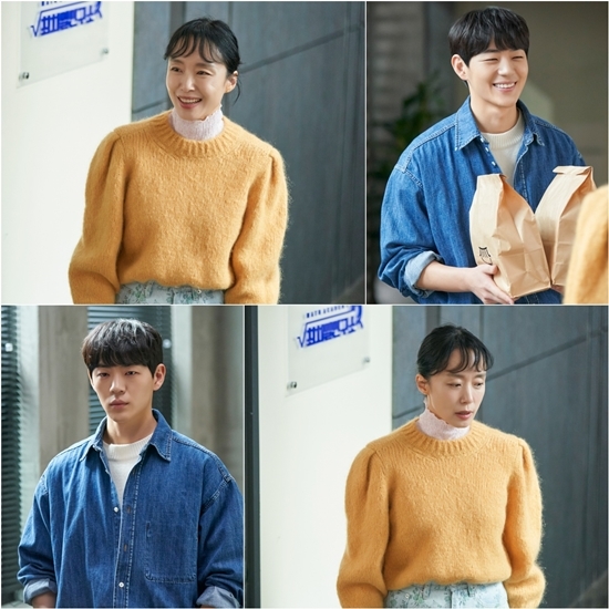 Jeon Do-yeon and Shin Jae-ha captured the face-to-face scene containing the reverse temperature difference.Shin Jae-ha of tvN Saturday-Sunday drama  ⁇  Crash Course in Romance ⁇  revealed two creepy faces in front of Jeon Do-yeon.The SteelSeries, which was unveiled ahead of the 13th broadcast on the 25th, focuses attention on the one-on-one meeting between Dong-hee and Dong-hee.It captures the dramatic and dramatic tension of two people who go back and forth with bright smiles and cold eyes, stimulating curiosity about what happened between them.After Haeng-sun and Hwang Chi-yeul (Jung Kyung-ho) developed into lovers, Dong-hees attitude began to change strangely.Haeng-seon noticed that Dong-hee was cold to him only, which led to his first quarrel with Hwang Chi-yeul. As the two reconciled, Haeng-seon thought that he had misunderstood, but the kind appearance of Dong-hee did not last long.In the sea where Hwang Chi-yeul prepared a yacht for a super premium date, Dong-hee rushed to the direction of the ship alone, and the destination fell down.Suddenly, I received an apology from Dong-hee, who was sorry that the waves had hit, but the destination could not erase the feeling.In the last 12 episodes of the broadcast ending, it was revealed that the identity of the criminal in the iron bead case was Donghee, and he was aiming at the destination with the iron bead slingshot, and the ending was decorated with the shock of the past, .The SteelSeries, which was unveiled in this regard, captures the eye because it contains the scene where Dong-hee and Dong-hee meet each other, because the atmosphere of reversal between hot and cold baths creates a breathtaking tension.First of all, in the first SteelSeries, I feel the way of visiting Hwang Chi-yeuls research institute and Dong-hees welcome.As usual, Dong-hee treats the destination with a simple and bright smile and responds with her unique bright flower smile. However, a somewhat uncomfortable atmosphere in a friendly atmosphere creates a subtle tension between the two, stimulating curiosity.In another SteelSeries, there are two scary faces of Donghee that have been hidden for a while, causing goosebumps. The smile that smiles brightly facing the destination disappears in an instant, and the eerie feeling is felt in the gaze that looks cold and expressionless.Haeng-seon instinctively felt Dong-hees true nature first and foremost, but he regarded it as an illusion and tried to get a good look at him who was closest to Hwang Chi-yeul.Therefore, it stimulates the expectation of the 13th Crash Course in Romance, which is broadcasted on the 25th, to see what kind of action the actor will see in front of the eyes of Donghees two creepy faces.On the other hand, tvN Saturday drama  ⁇  Crash Course in Romance  ⁇  13 times will be broadcast at 9:10 pm on the 25th.Photo = tvN