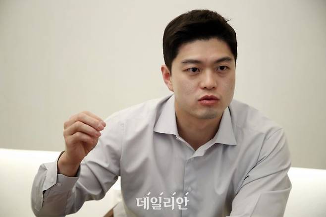 김용태 국민의힘 최고위원 후보가 22일 서울 여의도 모처에서 데일리안과 인터뷰를 하고 있다. ⓒ데일리안 김민호 기자