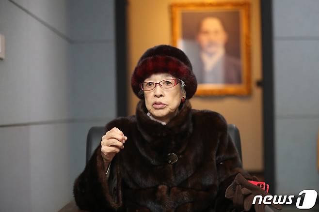 단재 신채호 선생의 며느리인 이덕남 여사가 21일 충북 청주시 단재 신채호 사당에서 뉴스1과 인터뷰를 하고 있다. 2023.2.21/뉴스1 ⓒ News1 김용빈 기자
