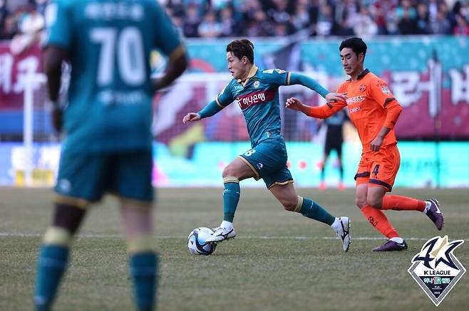 ▲ 대전 하나시티즌의 주세종은 강원FC전에 선발로 나서 2-0 승리를 이끌었다. ⓒ한국프로축구연맹