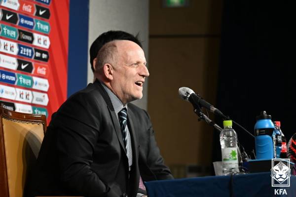 뮐러 위원장.&nbsp; 사진=대한축구협회&nbsp;