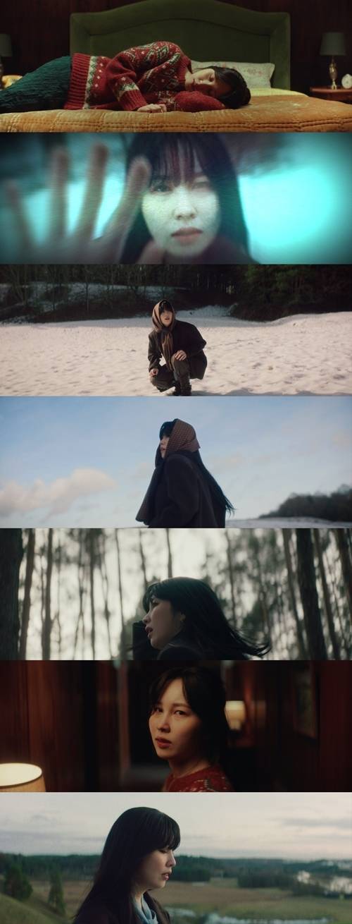 권진아가 신곡 ‘Raise Up The Flag’를 통해 위로와 공감을 선물한다. 사진=안테나
