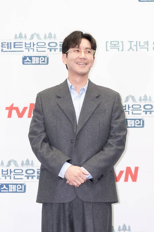 ▲ tvN '텐트 밖은 유럽-스페인 편' 최원영. 제공| tvN