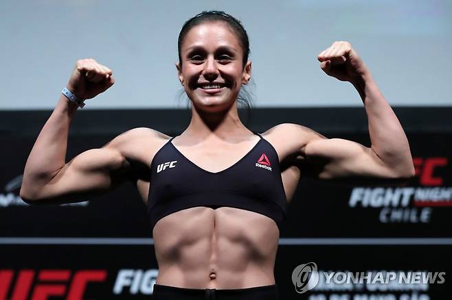 여자 플라이급 타이틀전에 나서는 알렉사 그라소 [EPA=연합뉴스]