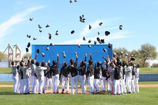 스프링캠프를 마친 kt wiz 선수단 [kt wiz 제공. 재판매 및 DB금지]