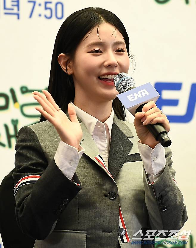 ENA 예능 '혜미리예채파' 제작발표회가 9일 서울 마포구 상암동 스탠포드호텔에서 열렸다. 미연이 인터뷰를 하고 있다. 상암동=박재만 기자 pjm@sportschosun.com/2023.03.09/