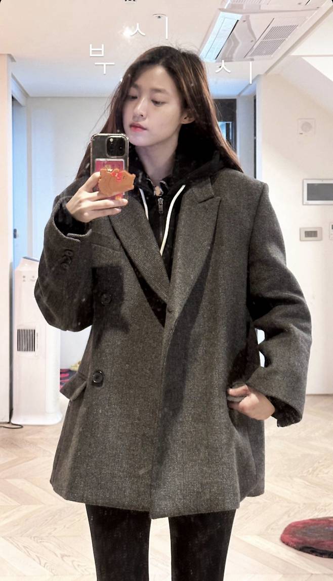 설현./설현 인스타그램