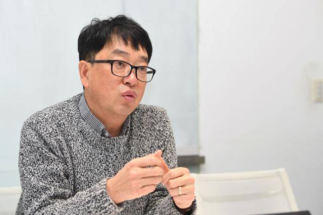 김성필 윈큐브마케팅 대표는 모바일 쿠폰을 국경을 넘나드는 서비스로 확대하는 것이 목표다. 이를 위해 그는 지난해 말부터 미국에서 'AAe기프트'와 '마리나기프트'라는 모바일 쿠폰 사업을 시작했다. 김영원 인턴기자