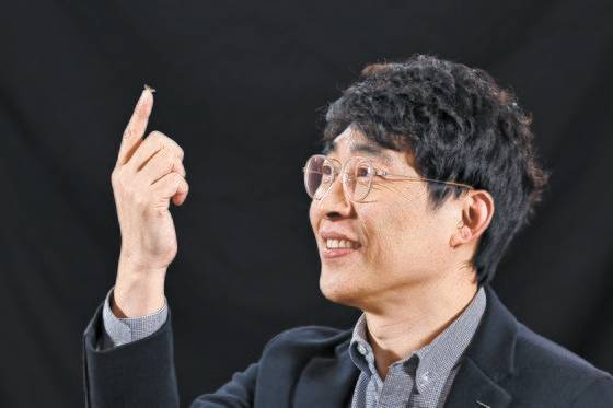 박상진 스타비젼 대표가 14일 서울 강동구 본사에서 중앙일보와 인터뷰했다. 김현동 기자