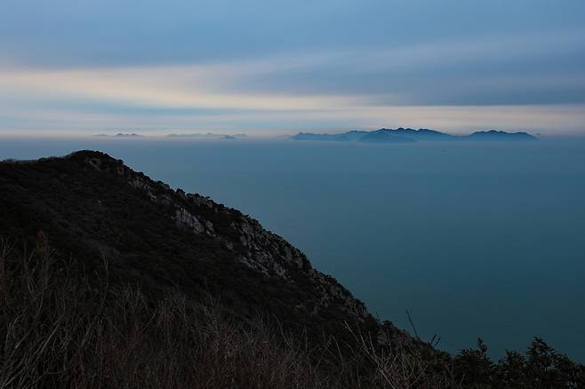 홍도에서 바라본 흑산군도 [사진/진성철 기자]