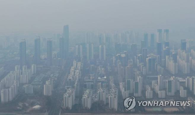 미세먼지에 갇힌 3월 7일 송도국제도시 [연합뉴스 자료사진. 재판매 및 DB 금지]