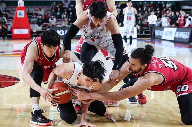 창원 LG와 안양 KGC의 경기. 사진제공=KBL