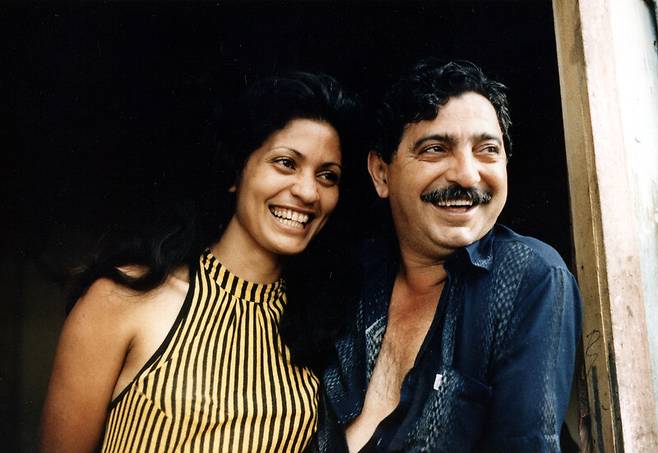 브라질의 노동운동가 겸 환경운동가 시쿠 멘지스(오른쪽)와 부인 일자마르. 시쿠가 1988년 12월22일 암살범의 총탄에 스러진 이틀 뒤 일자마르 역시 살해당했다. 위키미디어 코먼스
