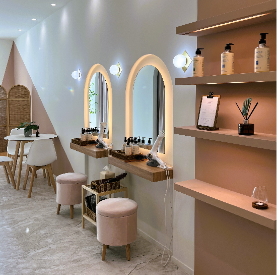 ‘피부희다’의 메이크업 시설 (피부희다 제공)