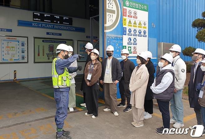 전라남도와 전남테크노파크가 추진한 출향 청년 기업 탐방 모습.(전남도 제공) 2023.3.18/뉴스1