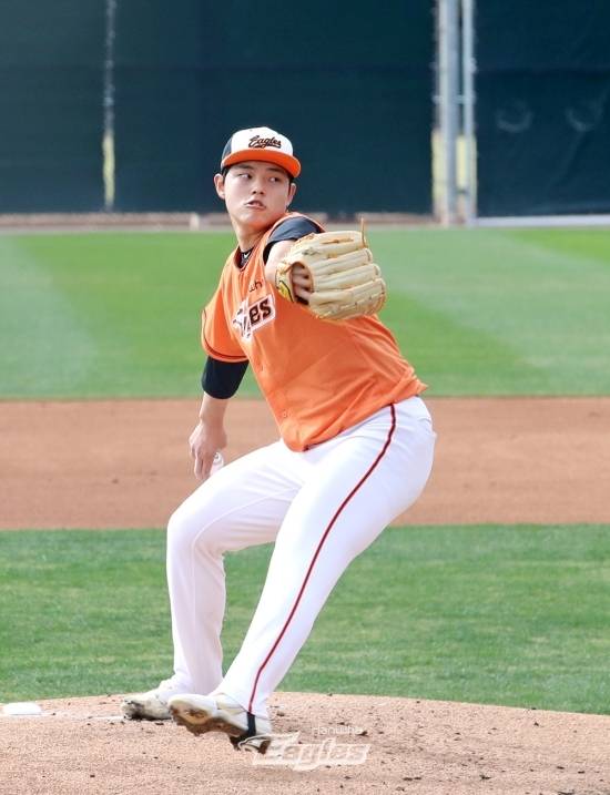 한화 이글스는 18일 대전 한화생명 이글스파크에서 열린 키움 히어로즈와의 2023 신한은행 SOL KBO리그 시범경기에서 대승, 3연승을 달성했다. 사진=한화 제공