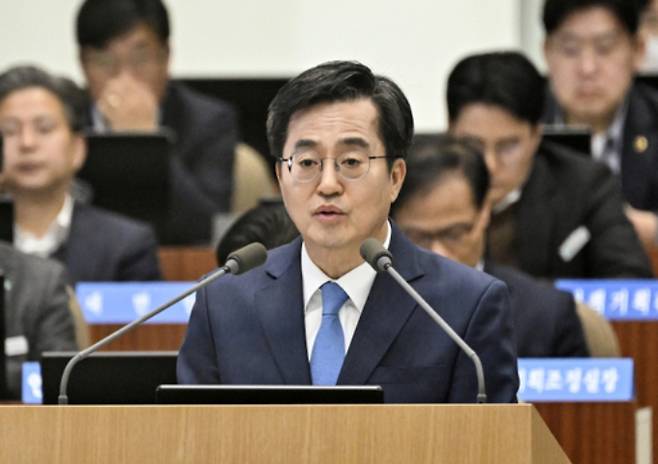 16일 오전 김동연 경기도지사가 경기도의회 본회의장에서 열린 제367회 임시회 제3차 본회의에서 일괄답변을 하고 있다. / 사진제공=경기도