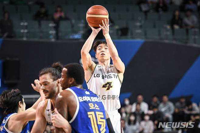 [서울=뉴시스]프로농구 창원 LG 이재도 (사진 = KBL 제공)