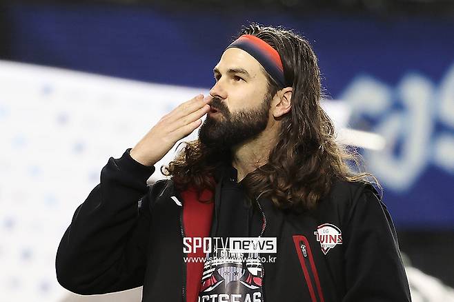 ▲ 시범경기 첫 등판부터 위력적인 투구를 보인 케이시 켈리. ⓒ곽혜미 기자