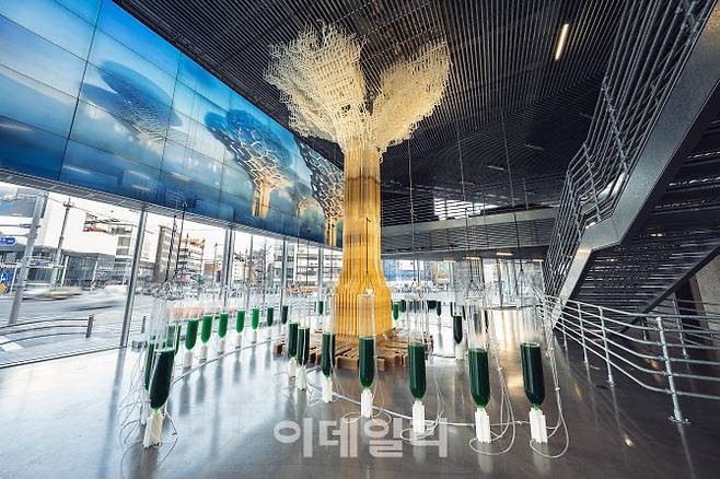 현대모터스서울에서 개최된 해비타트 원 전시 모습.(사진=현대차.)