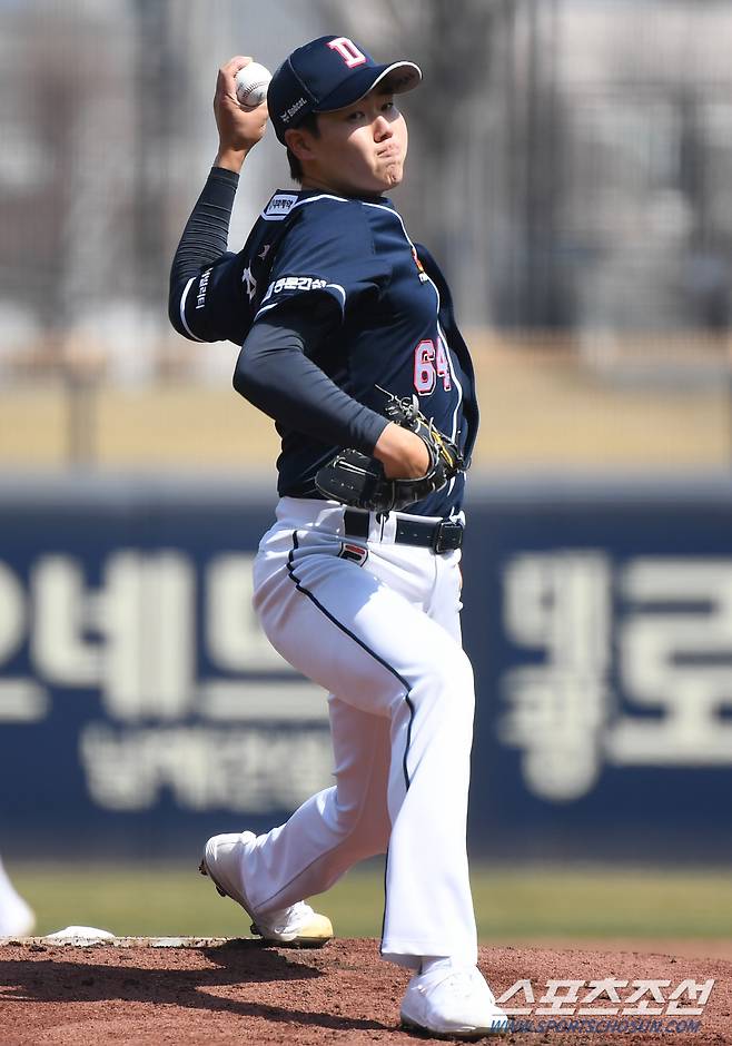 19일 광주 기아챔피언스필드에서 열린 두산 베어스와 KIA 타이거즈의 시범경기. 최승용이 투구하고 있다. 광주=정재근 기자 cjg@sportschosun.com/2023.3.19/