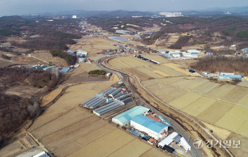 세계 최대 규모의 시스템 반도체 클러스터가 도입되는 용인 남사읍 일대 모습. 조주현기자