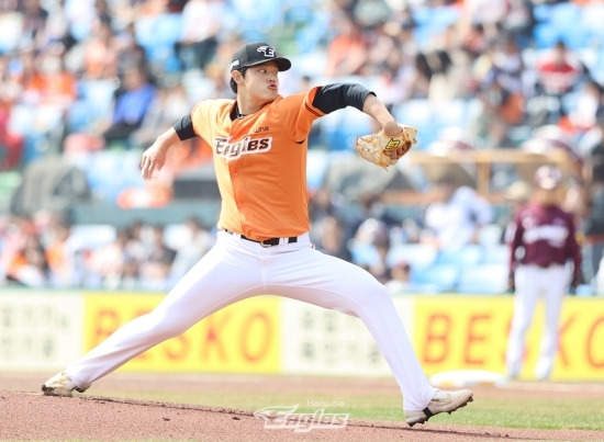 한화 문동주는 18일 대전 키움전에서 선발 등판, 최고 구속 157km를 자랑했다. 사진=한화 제공