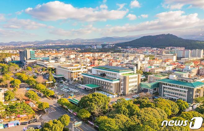 제주도청 전경(제주도 제공).2022.6.18/뉴스1