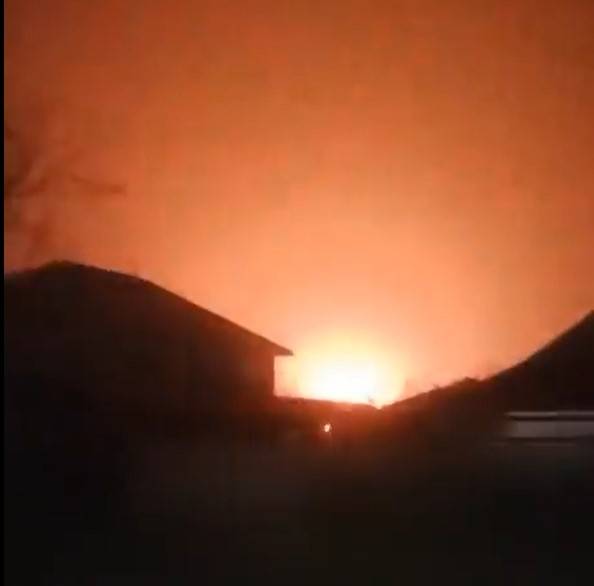 20일(현지시간) 러시아가 점령한 크름반도에서 러시아의 칼리브르 순항미사일이 철도로 수송되던 중 공격을 받아 폭파됐다고 우크라이나 국방부가 밝혔다. 트위터 캡처