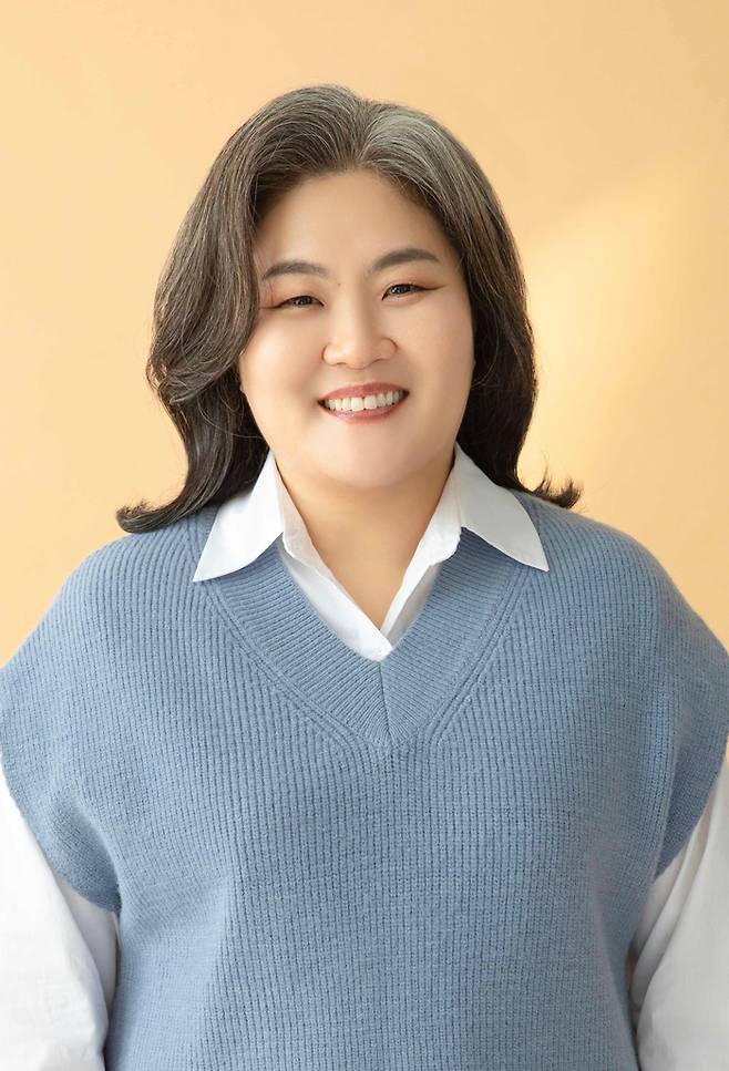배우 이수미. 씨엘엔컴퍼니