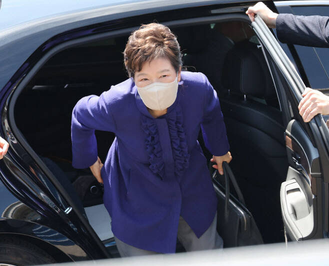 박근혜 전 대통령이 지난해 5월 10일 국회에서 열린 제20대 대통령 취임식에 참석하고 있다. (사진=뉴시스)