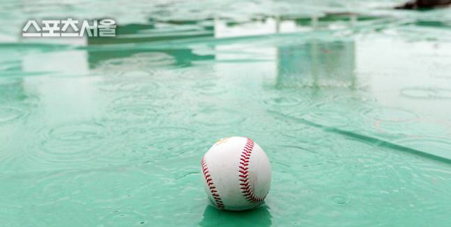 비오는 야구장. 최승섭기자 thunder@sportsseoul.com
