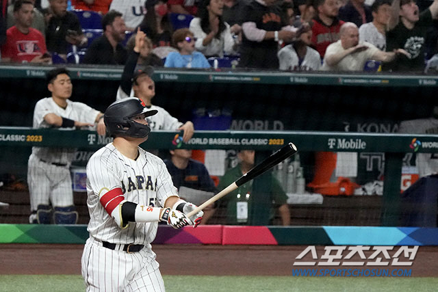 2회 첫 타석에서 우중월 1점 홈런을 터트린 무라카미. 사진출처=일본야구대표팀 홈페이지