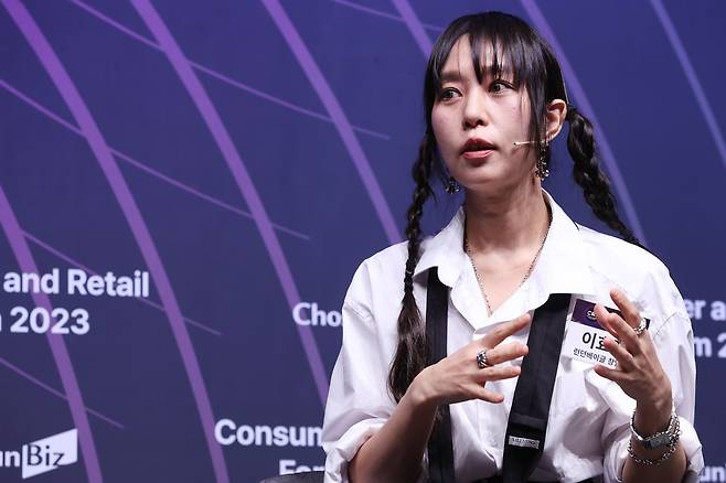 23일 서울 소공동 웨스틴조선호텔에서 열린 '2023 조선비즈 유통산업포럼'에서 이효정 런던베이글뮤지엄 창업자(CBO)가 강연하고 있다./조선비즈